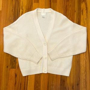 H&M Cream Sweater Size M